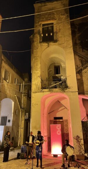 Small Island Big Song: l’intervista a Selina Neirok Leem a Procida
